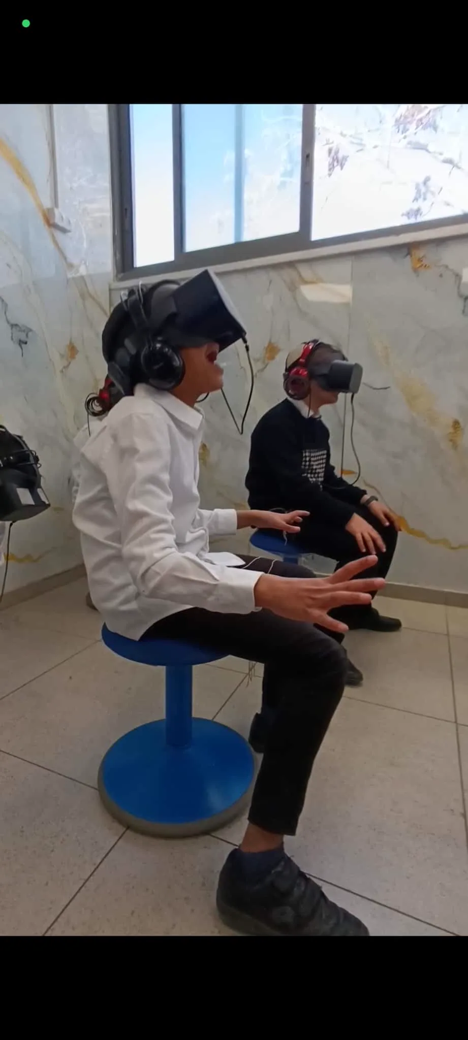 פעילות VR אינטראקטיבית